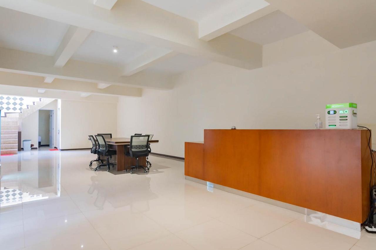 Reddoorz Plus @ Pakuan Residence Tajur Bogor Luaran gambar